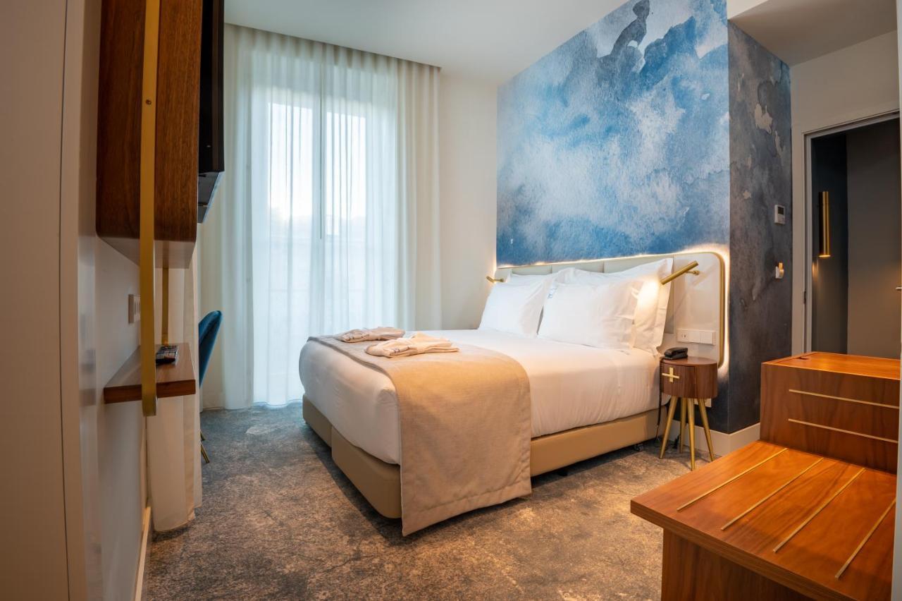 Blue Liberdade Hotel Лиссабон Экстерьер фото